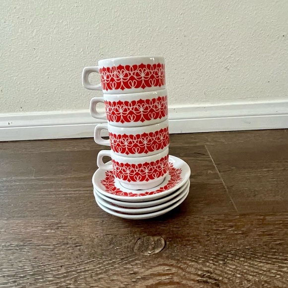 Red and White Ceramic Coffee Cup Set - Picture 9 of 13